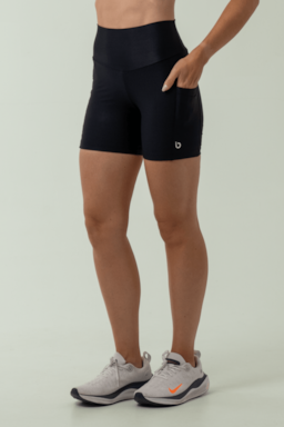 Ver foto 2 de 5 — BERMUDA FITNESS APATITA