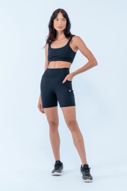 Ver foto 2 de 4 — BERMUDA FITNESS MONOCROME