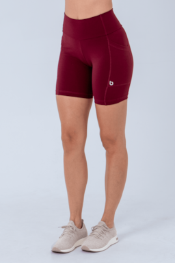 Ver foto 1 de 8 — BERMUDA FITNESS MONTANA