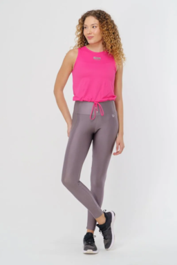 Ver foto 3 de 3 — BLUSA CROPPED LUAR