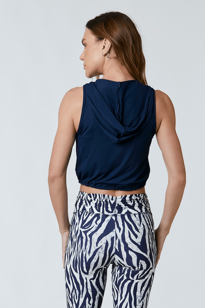 BLUSA CROPPED LUAR CAPUZ