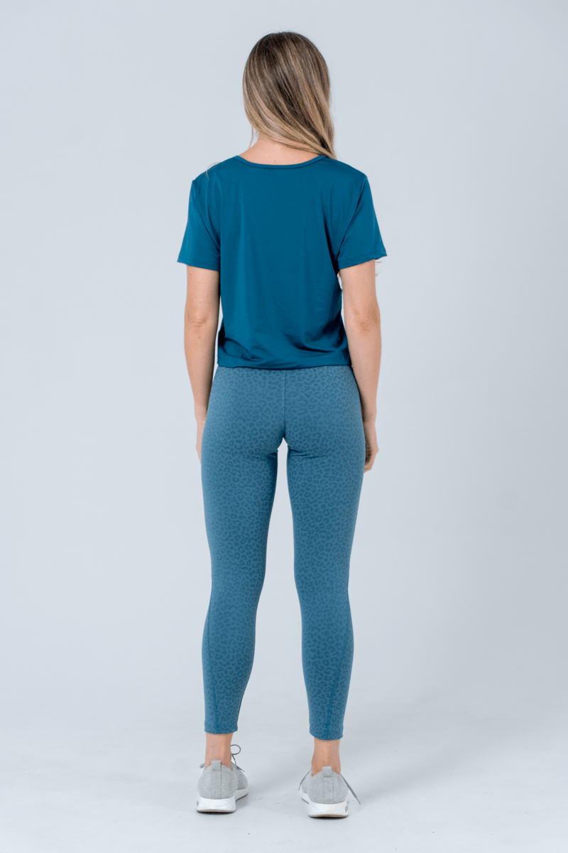 BLUSA CROPPED PANTERS