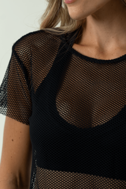Ver foto 4 de 6 — BLUSA CROPPED SPOT TREVOS