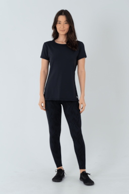 Ver foto 1 de 2 — BLUSA FITNESS ADRIAN