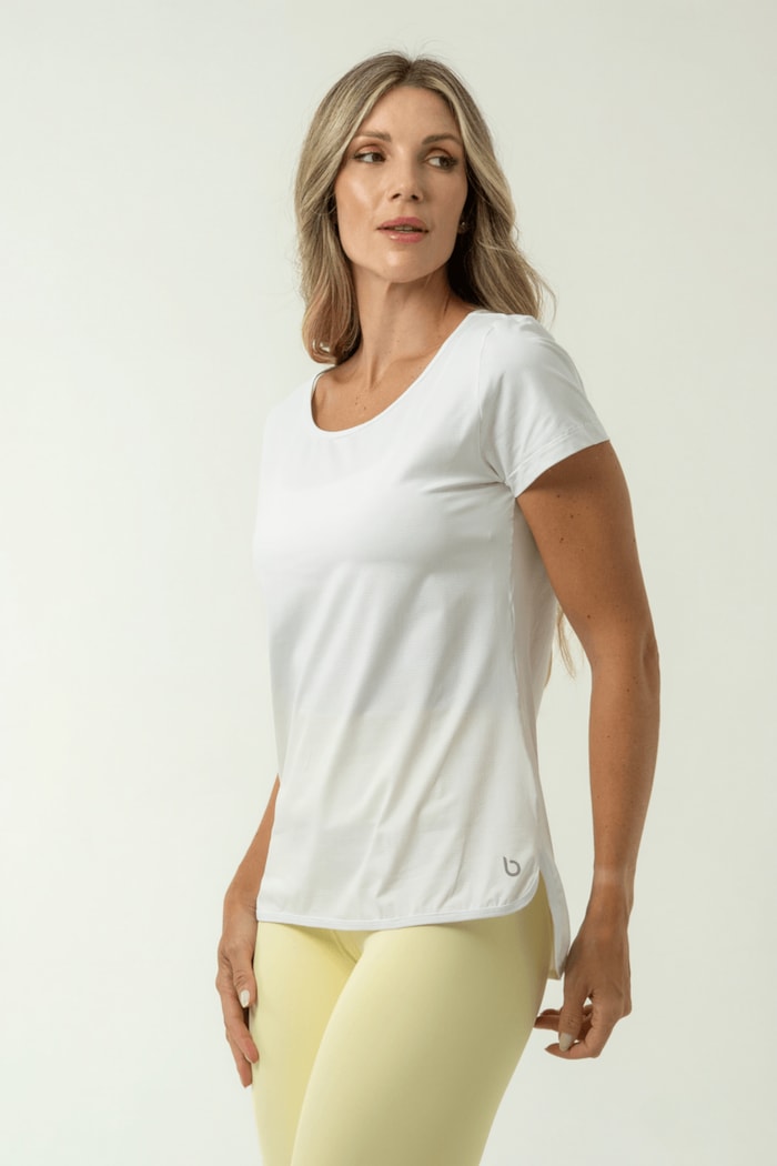 Ver foto 3 de 6 — BLUSA FITNESS BOREAL