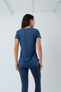 Ver foto 2 de 4 — BLUSA FITNESS BOREAL