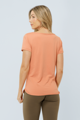 Ver foto 2 de 3 — BLUSA FITNESS BOREAL