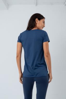 Ver foto 2 de 4 — BLUSA FITNESS EMOTION MC
