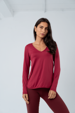 Ver foto 1 de 4 — BLUSA FITNESS EMOTION ML