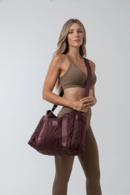 Ver foto 3 de 5 — BOLSA NYLON GRANDE ALÇA LONGA