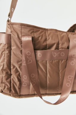 Ver foto 5 de 8 — BOLSA NYLON GRANDE ALÇA LONGA