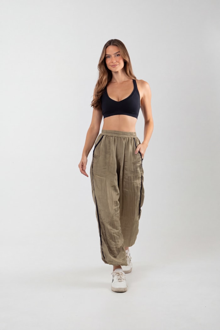 Ver foto 5 de 9 — CALÇA ALLUME