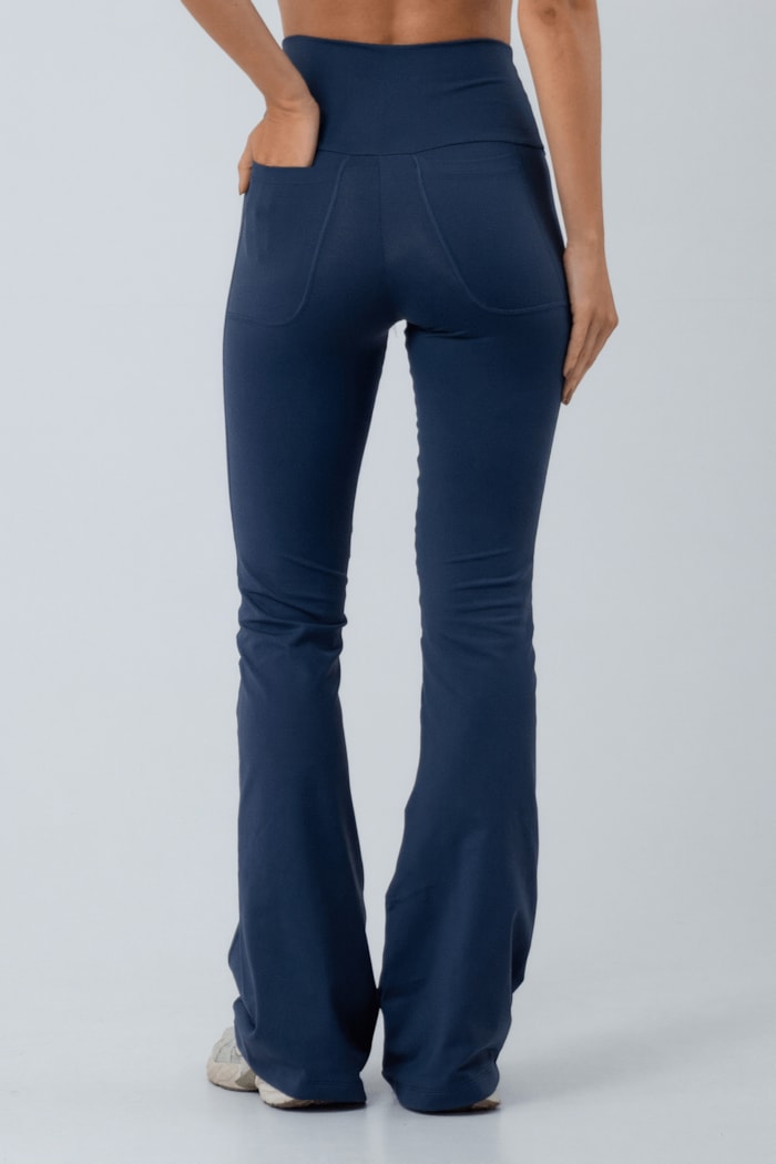 Ver foto 3 de 8 — CALÇA BAILARINA DANNY