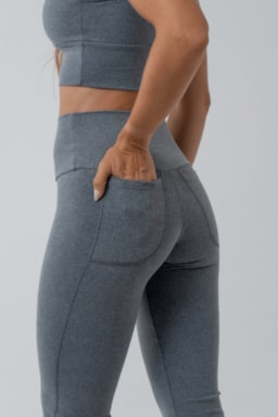 Ver foto 5 de 6 — CALÇA BAILARINA DANNY
