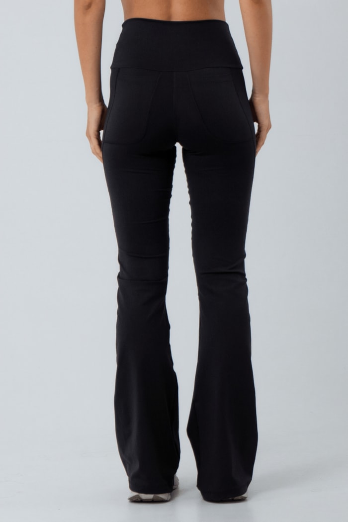Ver foto 6 de 8 — CALÇA BAILARINA DANNY