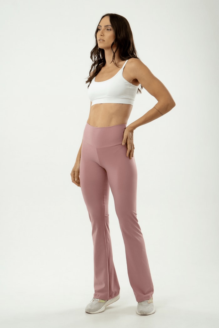 Ver foto 3 de 7 — CALÇA BAILARINA LUCY