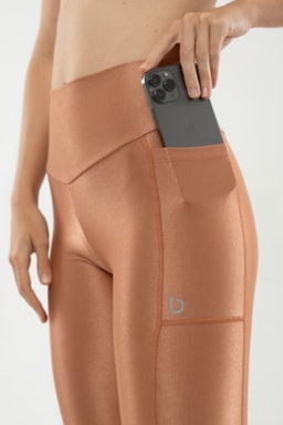 Ver foto 3 de 7 — CALÇA LEGGING APATITA