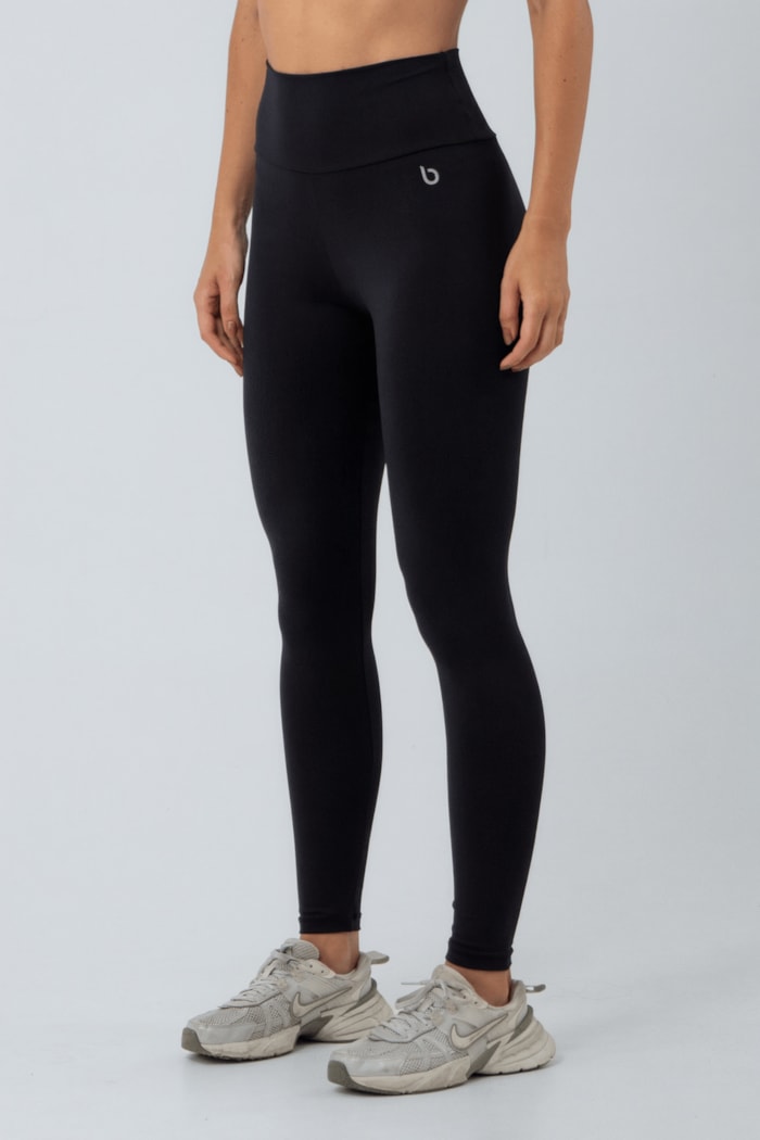 Ver foto 3 de 5 — CALÇA LEGGING BÁSICA