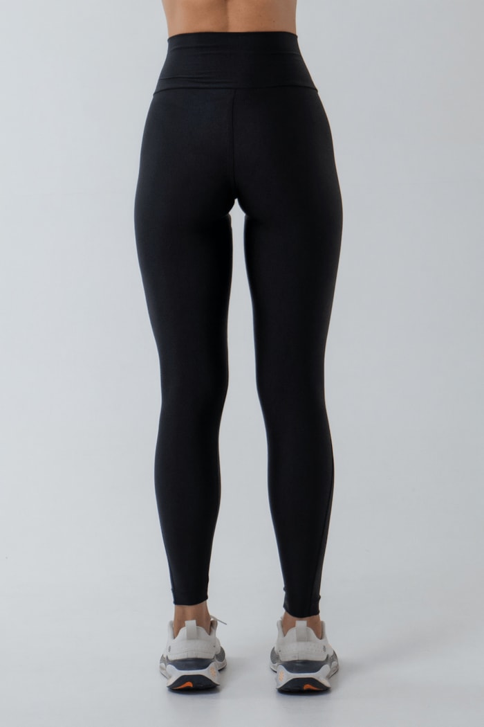 Ver foto 2 de 5 — CALÇA LEGGING CASSIANE TRL