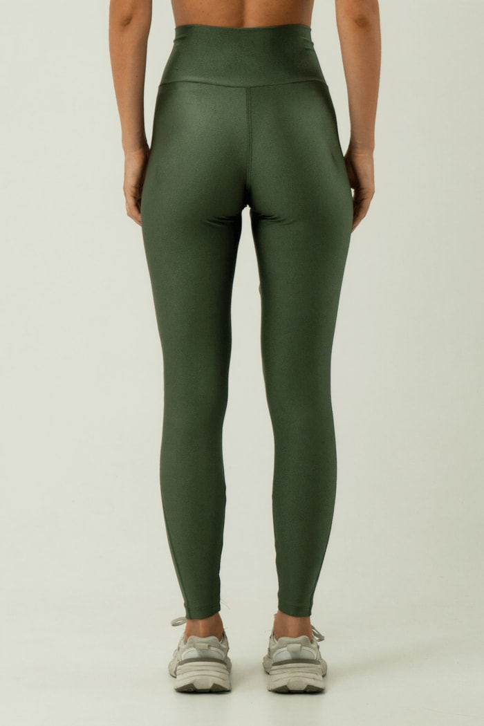 Ver foto 3 de 7 — CALÇA LEGGING CASSIANE TRL