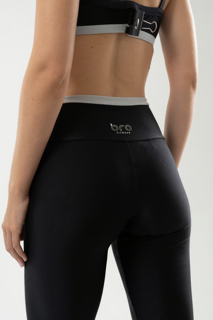Ver foto 9 de 10 — CALÇA LEGGING MARRONE