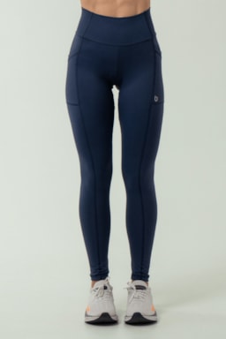 Ver foto 1 de 6 — CALÇA LEGGING MONTANA