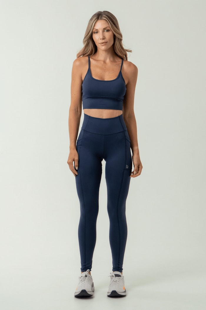 Ver foto 4 de 6 — CALÇA LEGGING MONTANA