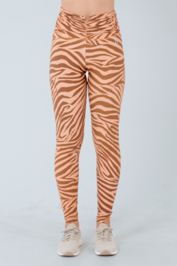 Ver foto 1 de 5 — CALÇA LEGGING NEW BABY MOCHA