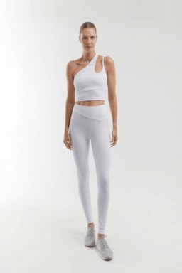 Ver foto 1 de 5 — CALCA LEGGING PILLE