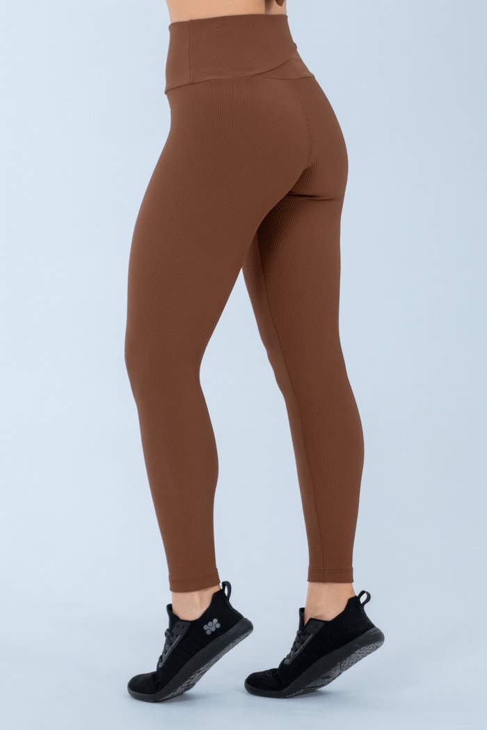 Ver foto 2 de 5 — CALCA LEGGING PILLE