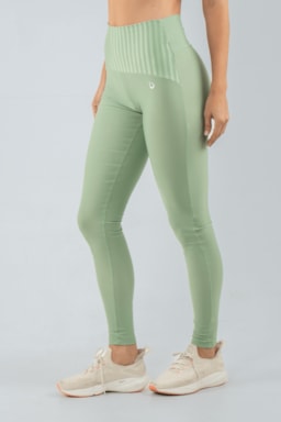 Ver foto 1 de 6 — CALÇA LEGGING SPEED