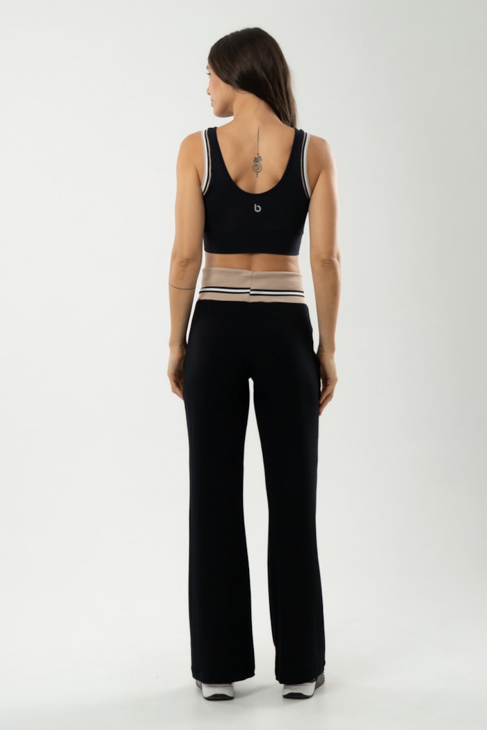 Ver foto 5 de 7 — CALÇA PANTALONA AGATHA