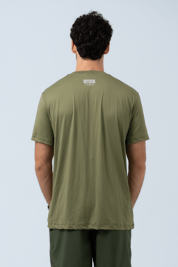 Ver foto 2 de 3 — CAMISETA MASCULINA
