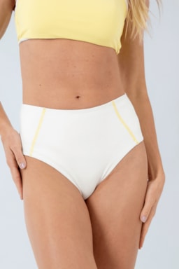 Ver foto 4 de 8 — HOT PANTS HARMONIA