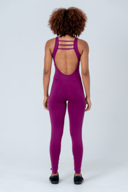 Ver foto 2 de 3 — MACACÃO FITNESS CYBER