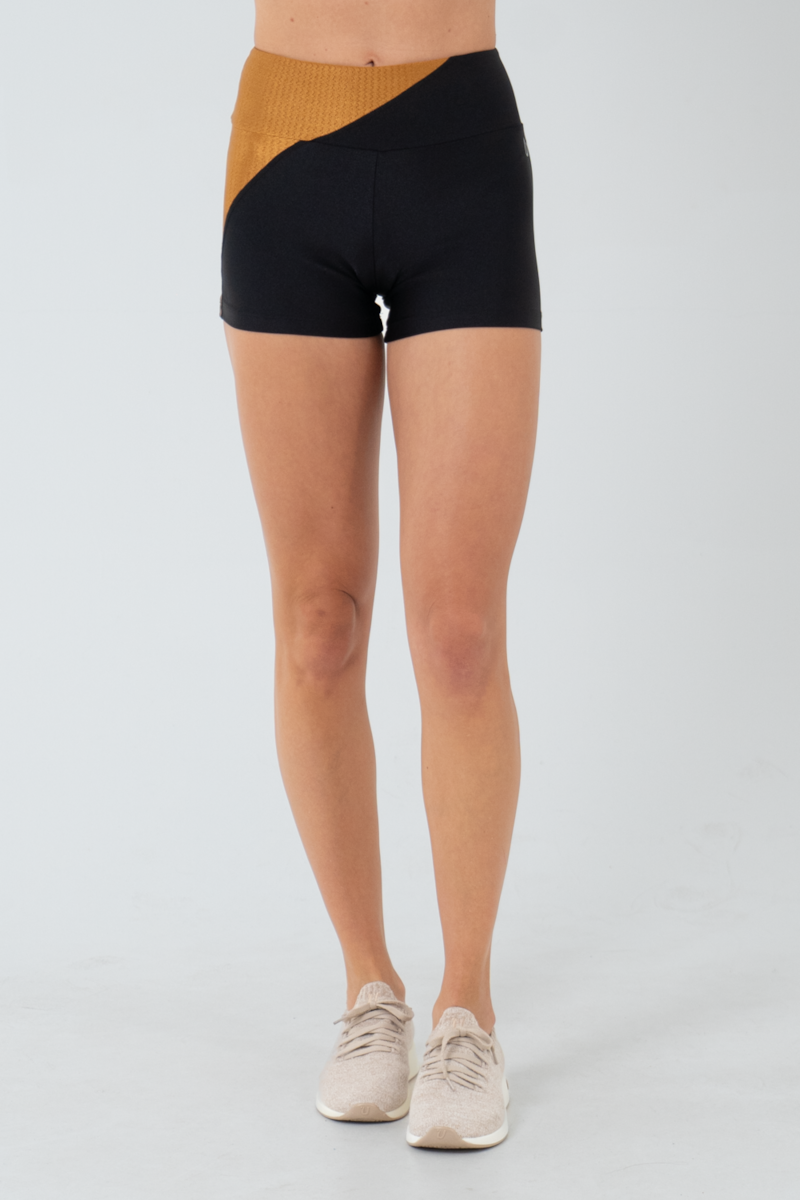 SHORT FITNESS DT ZANZIBAR