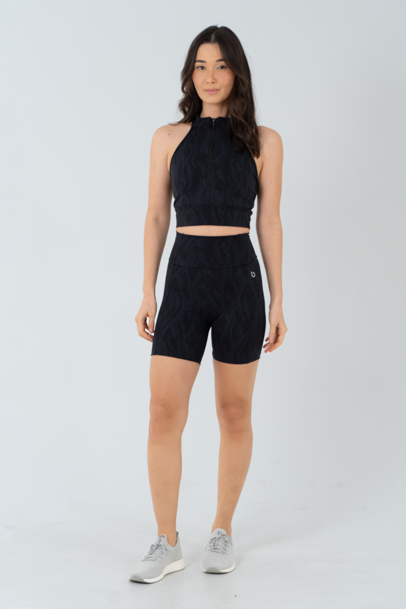 TOP CROPPED ADRIAN