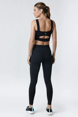 Ver foto 4 de 4 — TOP FITNESS PENÉLOPE ACTIVE